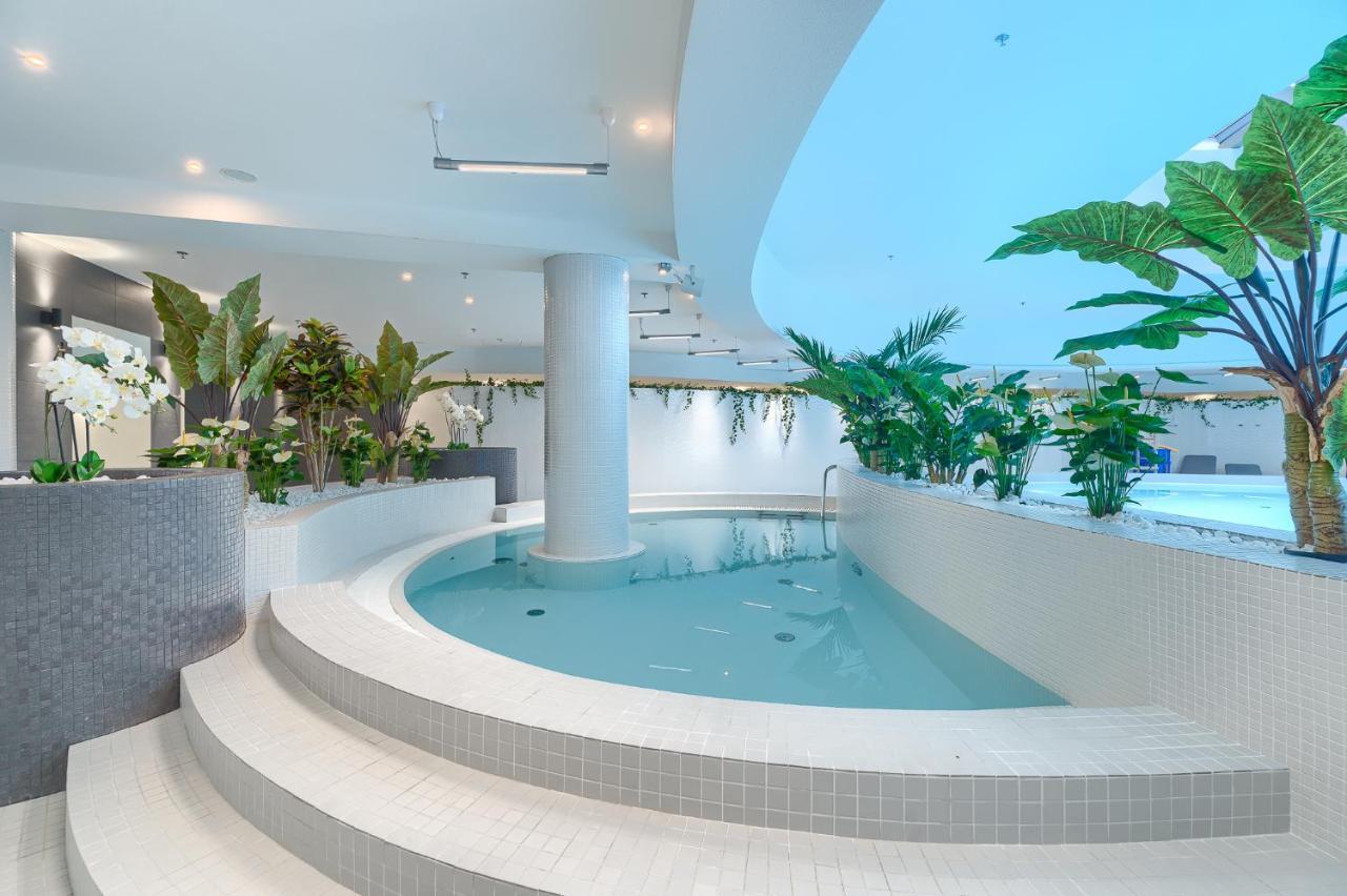 Margi Ether Apartament Lux Pool Balcony Szczecin Buitenkant foto