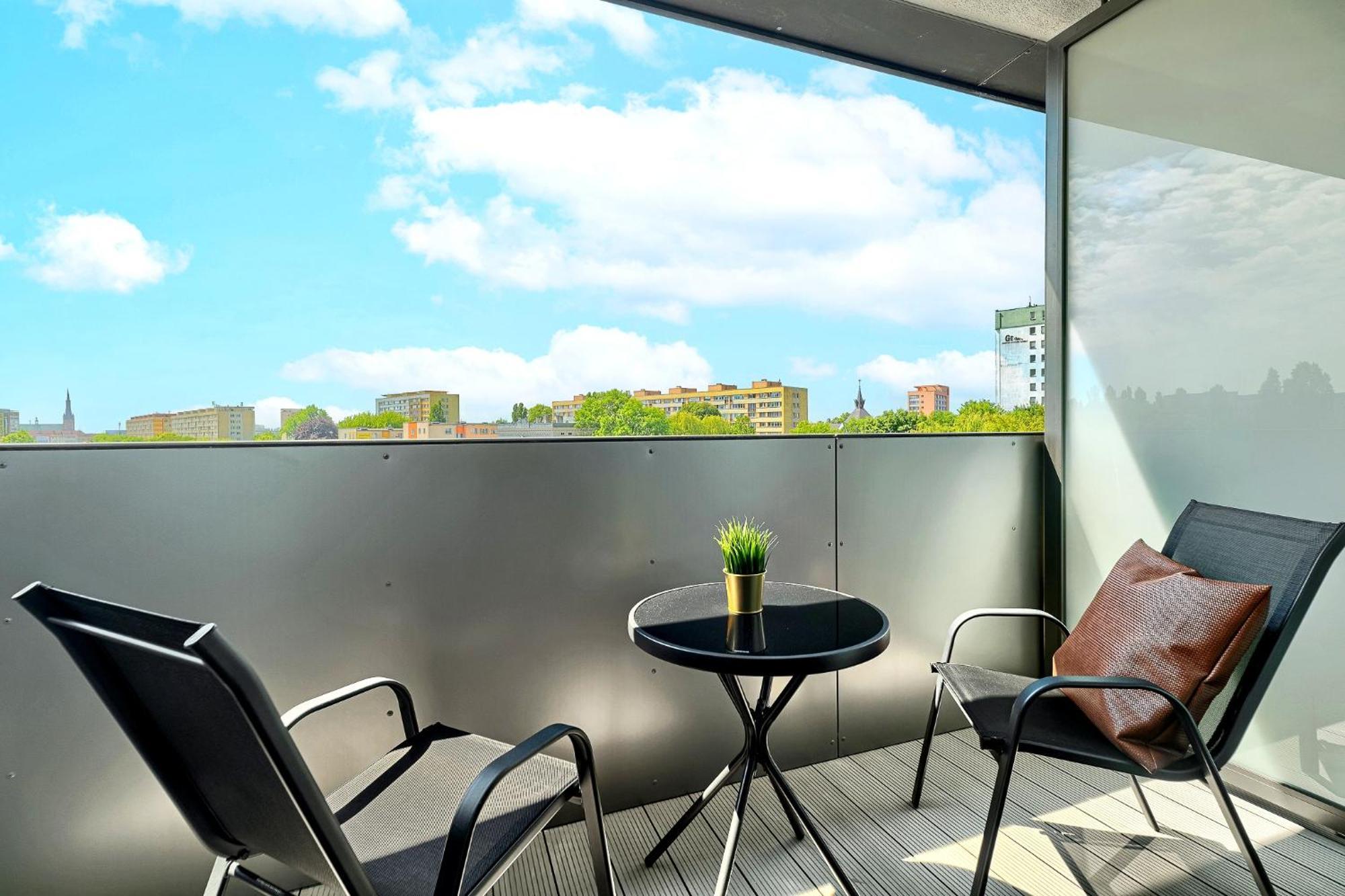 Margi Ether Apartament Lux Pool Balcony Szczecin Buitenkant foto